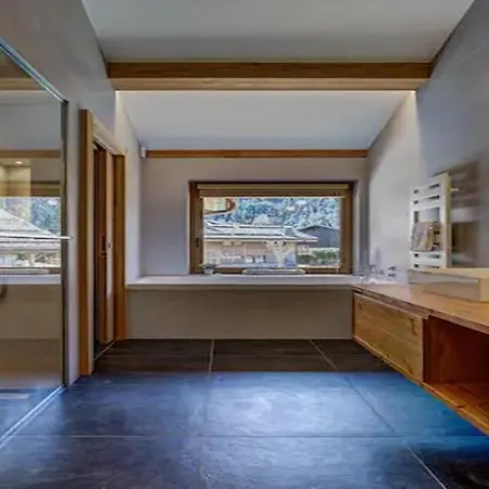 Апартаменты Hostal La Isabela Room 1 Шамони