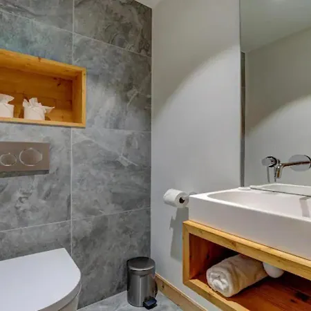 Hostal La Isabela Room 1 Шамони