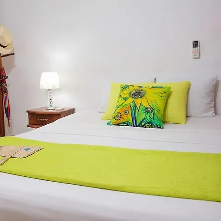 Hostal La Isabela Room 1
