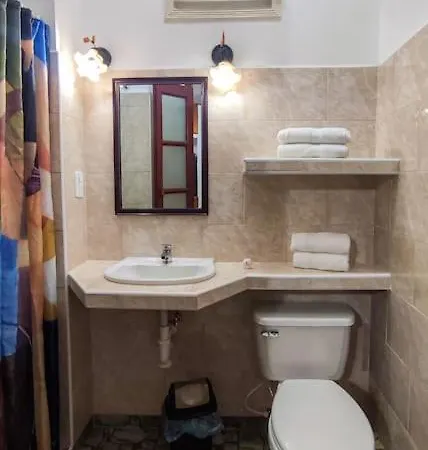 Hostal La Isabela Room 1 Апартаменты Шамони
