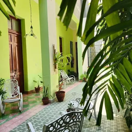 Hostal La Isabela Room 1 *