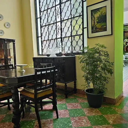 Hostal La Isabela Room 1 * Шамони