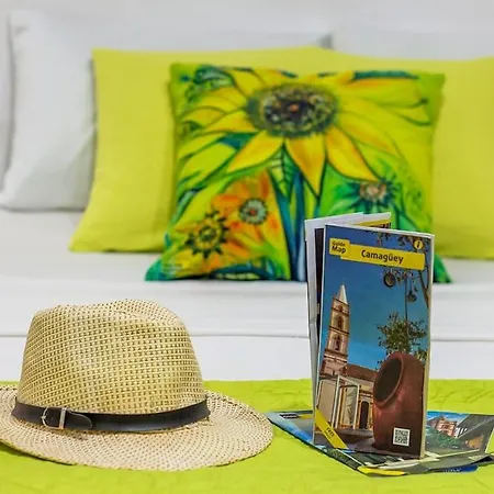 Hostal La Isabela Room 1 Апартаменты